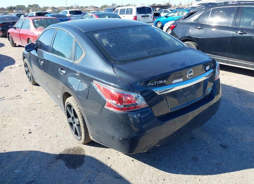 Photo 3 of 2014 Nissan Altima 2.5 S (VIN 1N4AL3AP4EN227376)