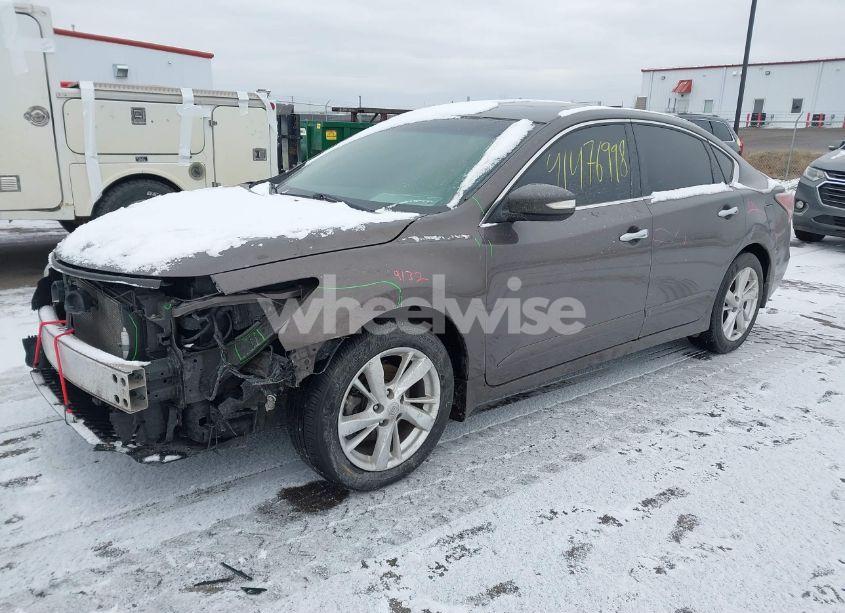 Photo 2 of 2014 Nissan Altima 2.5 SV (VIN 1N4AL3AP4EN245909)