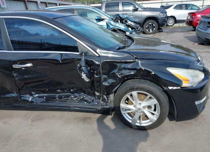 Photo 17 of 2014 Nissan Altima 2.5 SV (VIN 1N4AL3AP4EN248843)