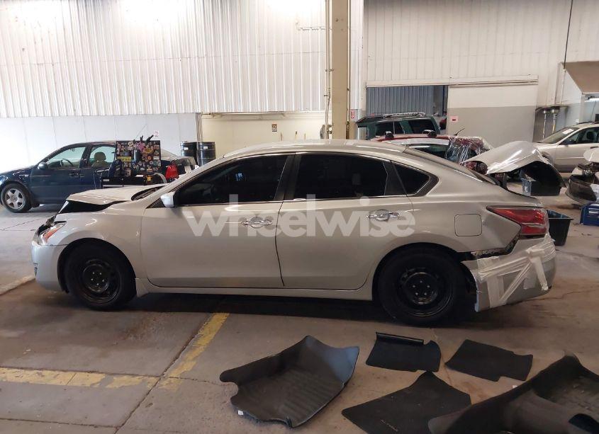 Photo 13 of 2014 Nissan Altima 2.5 S (VIN 1N4AL3AP4EN257400)