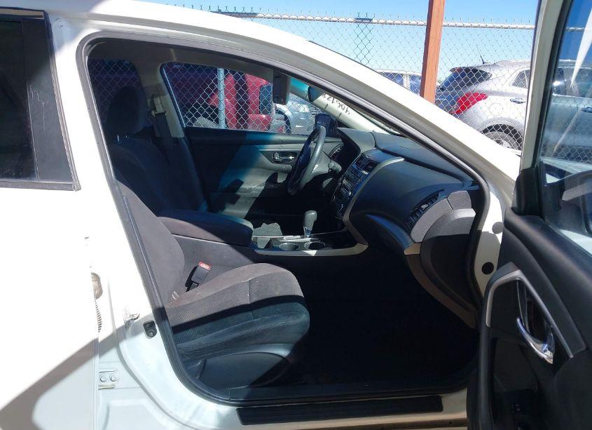 Photo 5 of 2014 Nissan Altima 2.5 S (VIN 1N4AL3AP4EN259258)