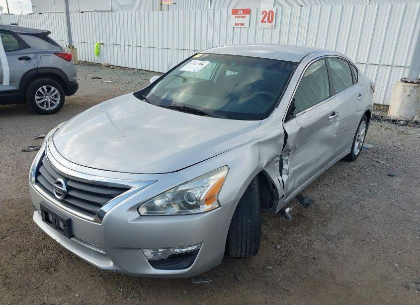 Photo 2 of 2014 Nissan Altima 2.5 S (VIN 1N4AL3AP4EN260085)