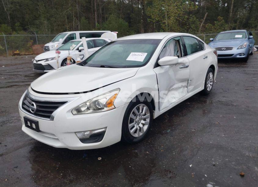 Photo 2 of 2014 Nissan Altima 2.5/2.5 S/2.5 SL/2.5 SV (VIN 1N4AL3AP4EN348862)