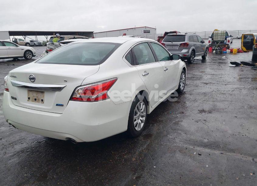 Photo 4 of 2014 Nissan Altima 2.5/2.5 S/2.5 SL/2.5 SV (VIN 1N4AL3AP4EN348862)
