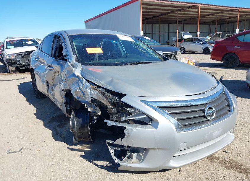 2014 Nissan Altima 2.5 S (VIN 1N4AL3AP4EN351146) main photo