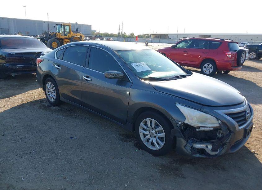 2014 Nissan Altima 2.5 S (VIN 1N4AL3AP4EN357481) main photo