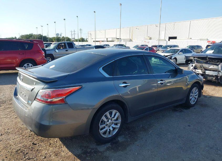 Photo 4 of 2014 Nissan Altima 2.5 S (VIN 1N4AL3AP4EN357481)