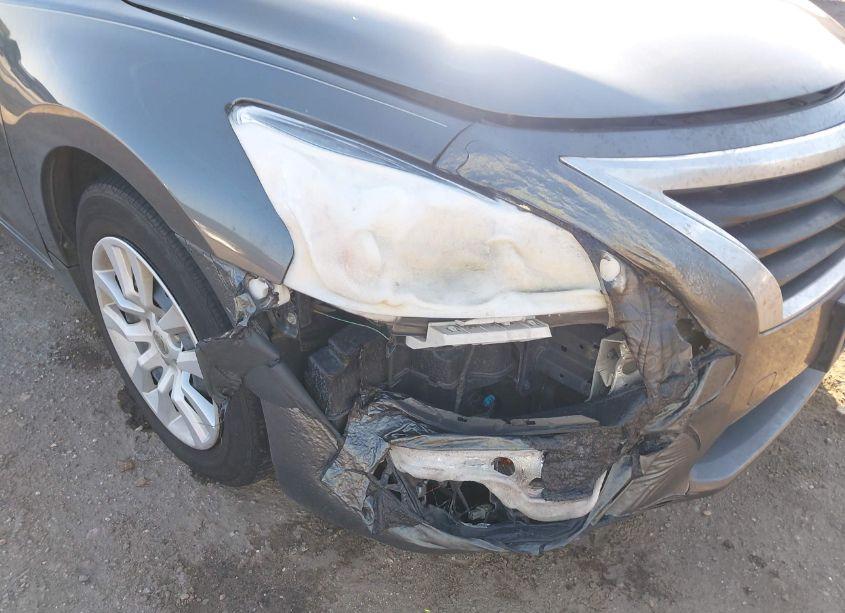 Photo 6 of 2014 Nissan Altima 2.5 S (VIN 1N4AL3AP4EN357481)