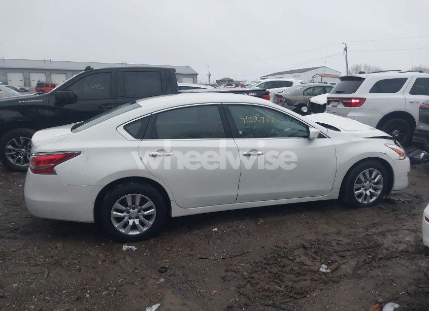 Photo 13 of 2014 Nissan Altima 2.5 S (VIN 1N4AL3AP4EN363698)