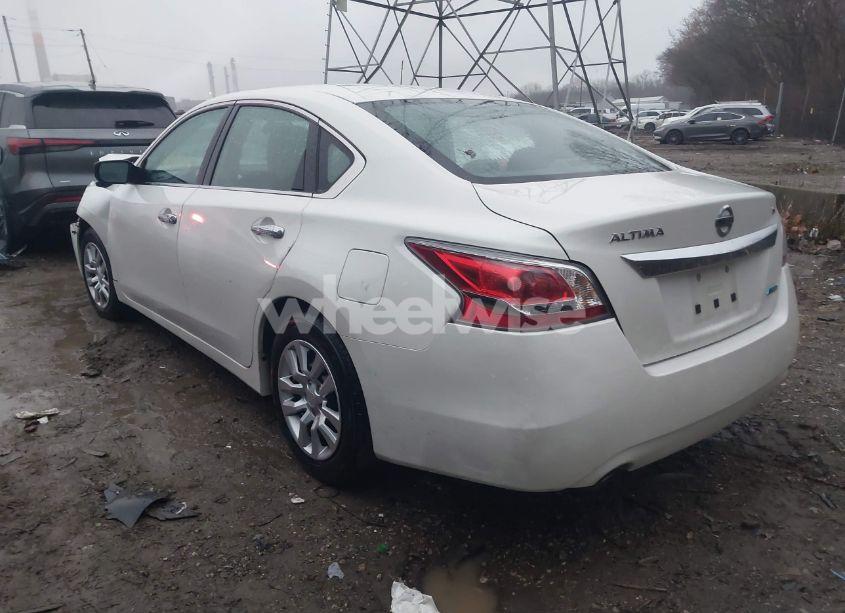 Photo 3 of 2014 Nissan Altima 2.5 S (VIN 1N4AL3AP4EN363698)