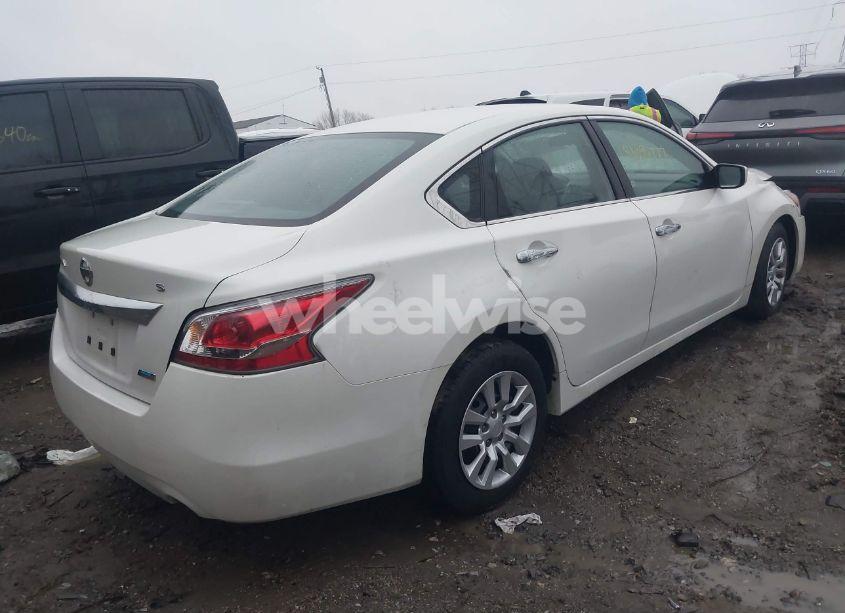Photo 4 of 2014 Nissan Altima 2.5 S (VIN 1N4AL3AP4EN363698)