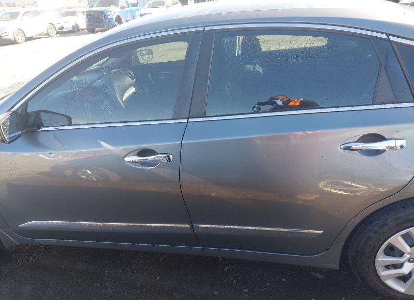 Photo 14 of 2014 Nissan Altima 2.5 S (VIN 1N4AL3AP4EN372224)