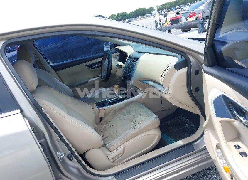 Photo 5 of 2014 Nissan Altima 2.5/2.5 S/2.5 SL/2.5 SV (VIN 1N4AL3AP4EN373115)