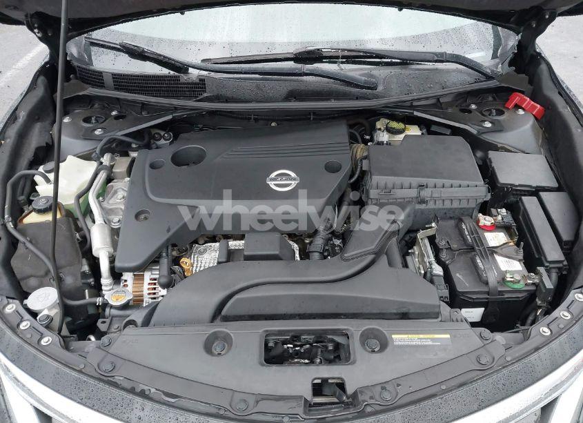 Photo 10 of 2015 Nissan Altima 2.5 S (VIN 1N4AL3AP4FC100186)