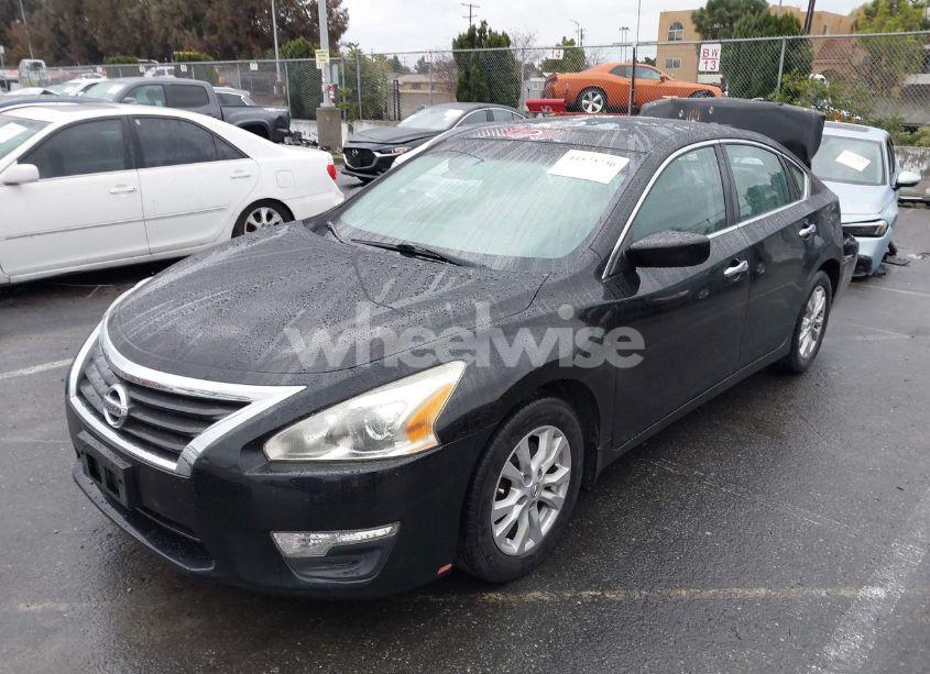 Photo 2 of 2015 Nissan Altima 2.5 S (VIN 1N4AL3AP4FC100186)