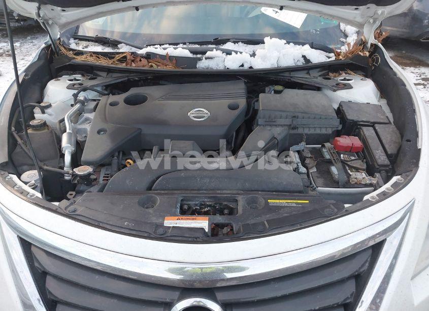 Photo 10 of 2015 Nissan Altima 2.5 SL (VIN 1N4AL3AP4FC111642)