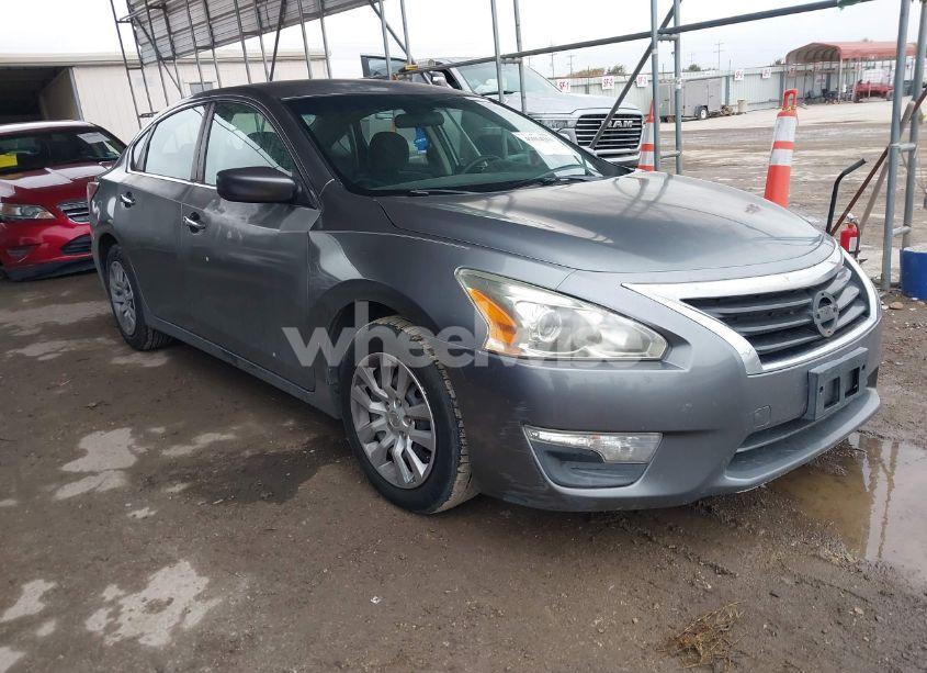 2015 Nissan Altima 2.5/2.5 S/2.5 SL/2.5 SV (VIN 1N4AL3AP4FC113889) main photo