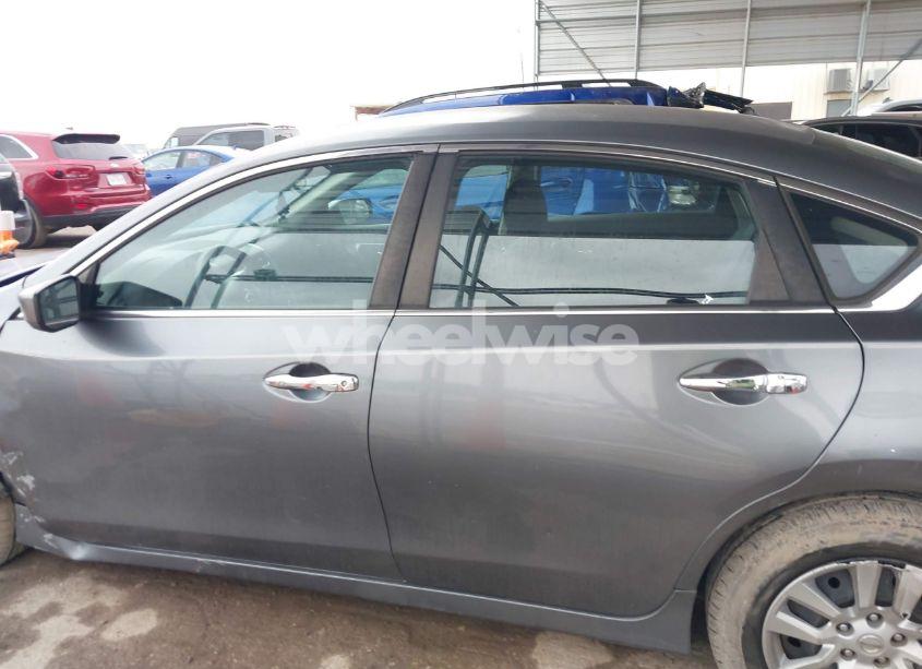 Photo 14 of 2015 Nissan Altima 2.5/2.5 S/2.5 SL/2.5 SV (VIN 1N4AL3AP4FC113889)