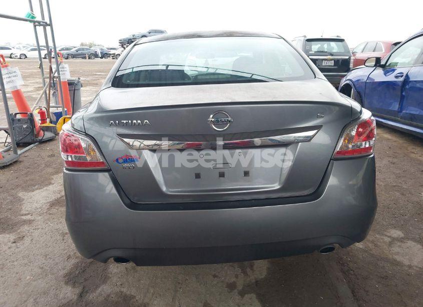 Photo 16 of 2015 Nissan Altima 2.5/2.5 S/2.5 SL/2.5 SV (VIN 1N4AL3AP4FC113889)