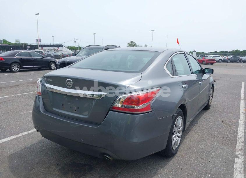 Photo 12 of 2015 Nissan Altima 2.5/2.5 S/2.5 SL/2.5 SV (VIN 1N4AL3AP4FC120678)
