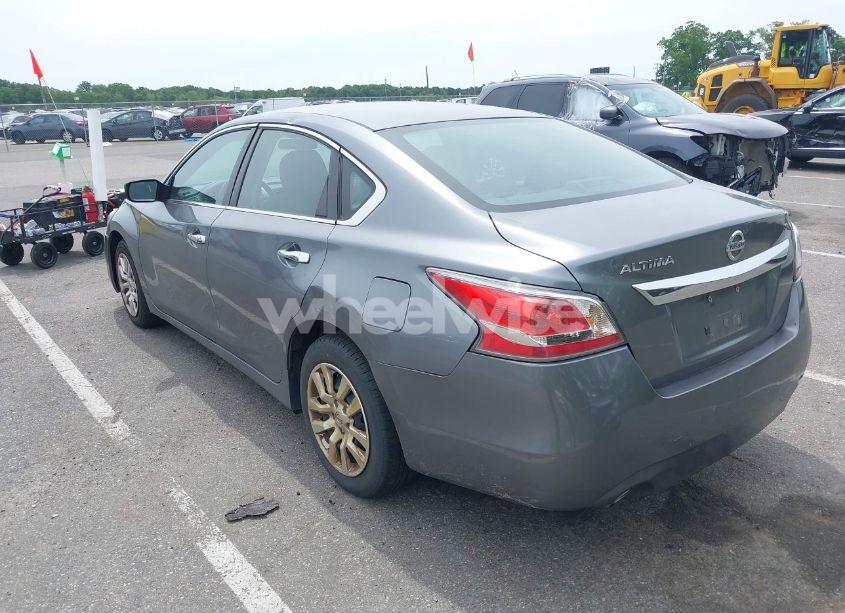 Photo 3 of 2015 Nissan Altima 2.5/2.5 S/2.5 SL/2.5 SV (VIN 1N4AL3AP4FC120678)