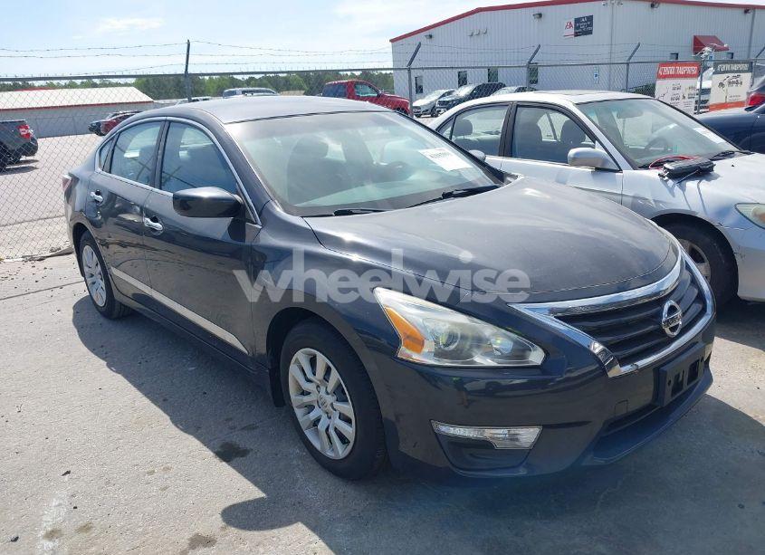 2015 Nissan Altima 2.5 S (VIN 1N4AL3AP4FC121653) main photo