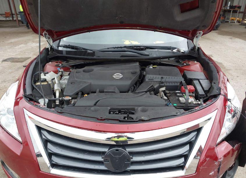 Photo 10 of 2015 Nissan Altima 2.5 SV (VIN 1N4AL3AP4FC125802)