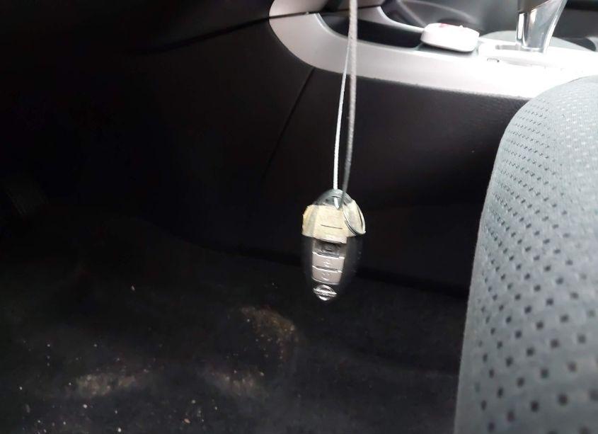 Photo 11 of 2015 Nissan Altima 2.5 SV (VIN 1N4AL3AP4FC125802)