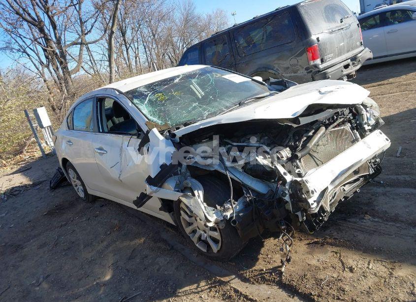2015 Nissan Altima 2.5 S (VIN 1N4AL3AP4FC139246) main photo