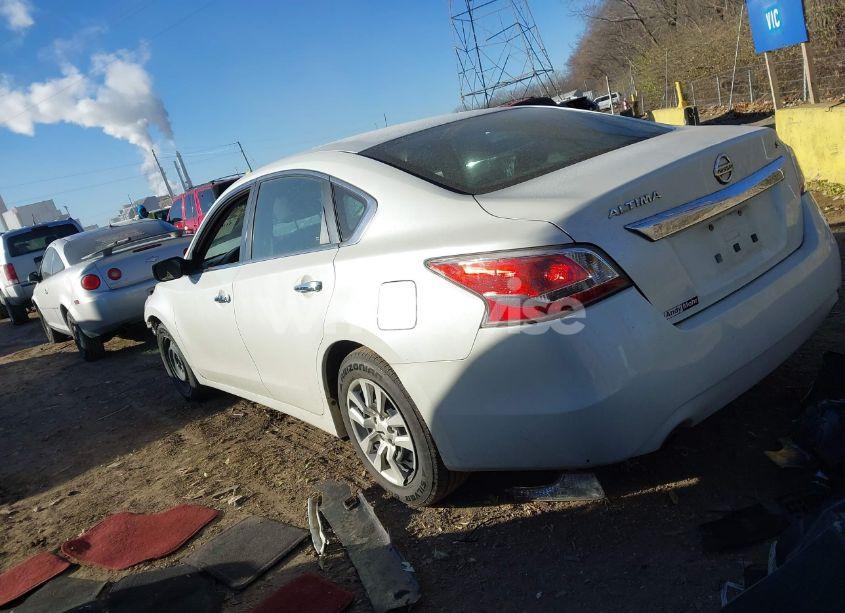 Photo 3 of 2015 Nissan Altima 2.5 S (VIN 1N4AL3AP4FC139246)