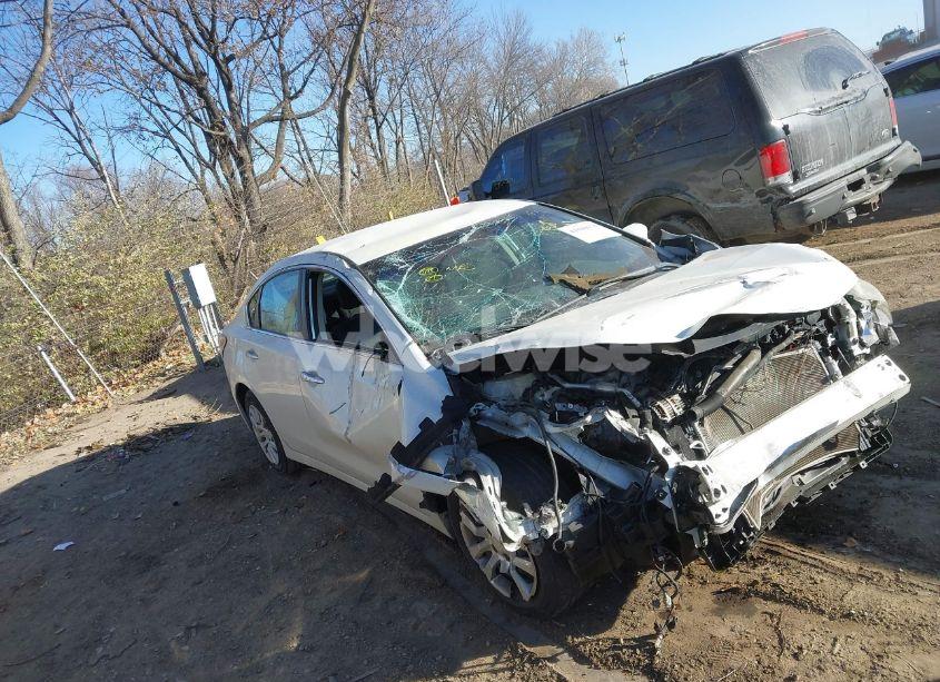 Photo 6 of 2015 Nissan Altima 2.5 S (VIN 1N4AL3AP4FC139246)