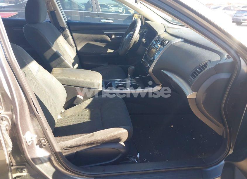 Photo 5 of 2015 Nissan Altima 2.5/2.5 S/2.5 SL/2.5 SV (VIN 1N4AL3AP4FC139571)