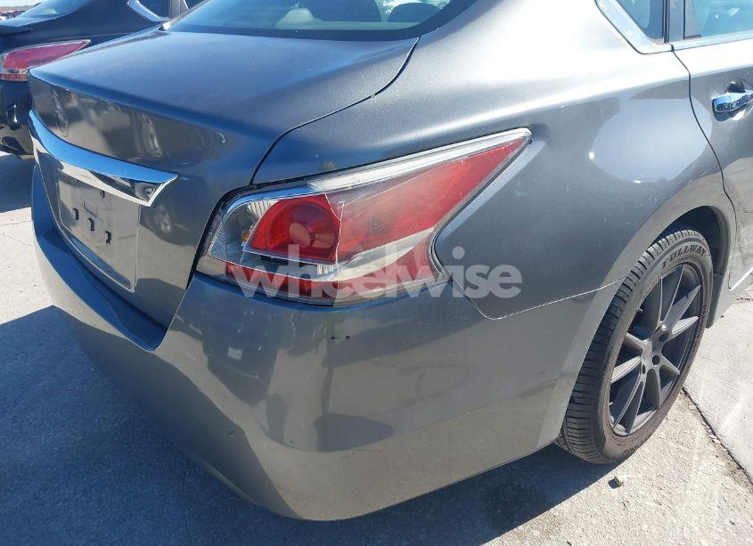 Photo 6 of 2015 Nissan Altima 2.5/2.5 S/2.5 SL/2.5 SV (VIN 1N4AL3AP4FC139571)