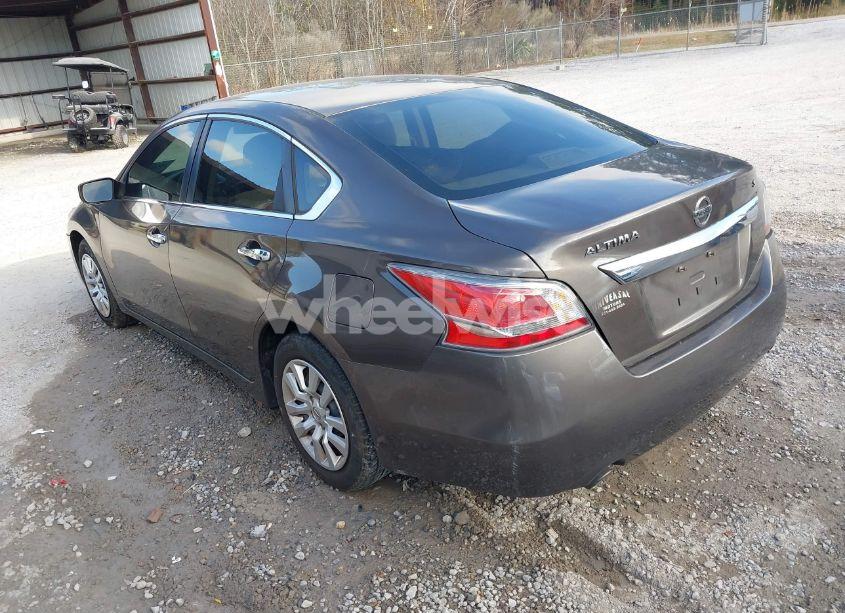 Photo 3 of 2015 Nissan Altima 2.5/2.5 S/2.5 SL/2.5 SV (VIN 1N4AL3AP4FC180542)