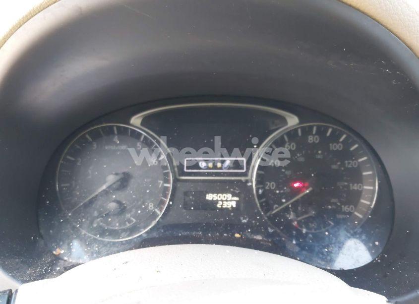 Photo 7 of 2015 Nissan Altima 2.5/2.5 S/2.5 SL/2.5 SV (VIN 1N4AL3AP4FC180542)