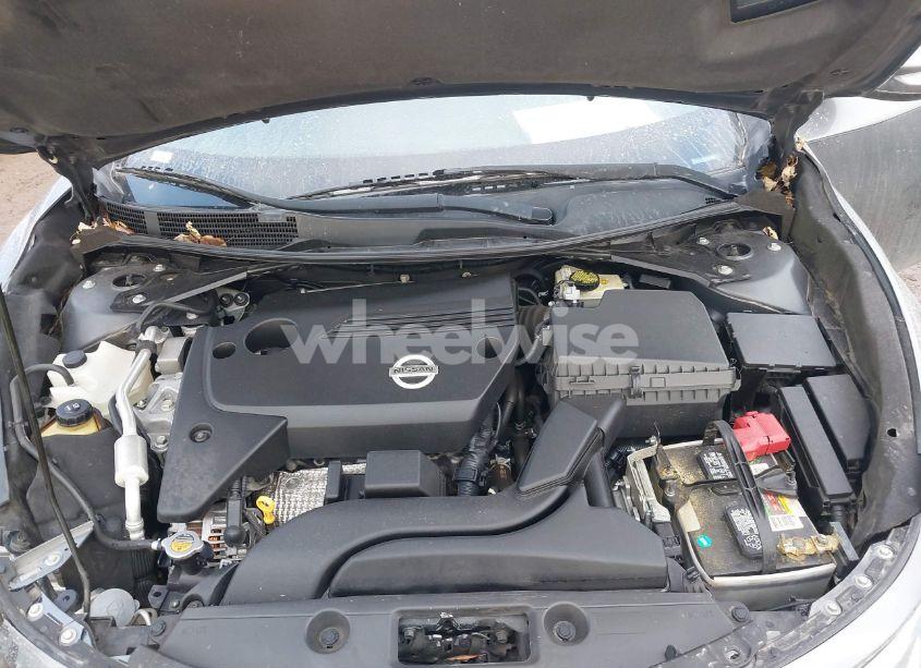Photo 10 of 2015 Nissan Altima 2.5 SV (VIN 1N4AL3AP4FC184462)