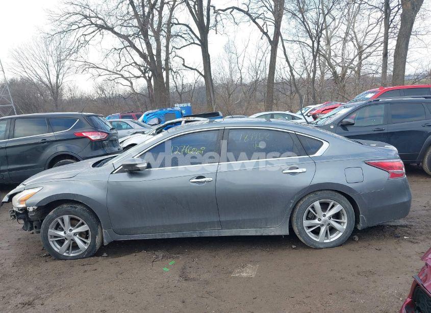 Photo 14 of 2015 Nissan Altima 2.5 SV (VIN 1N4AL3AP4FC184462)