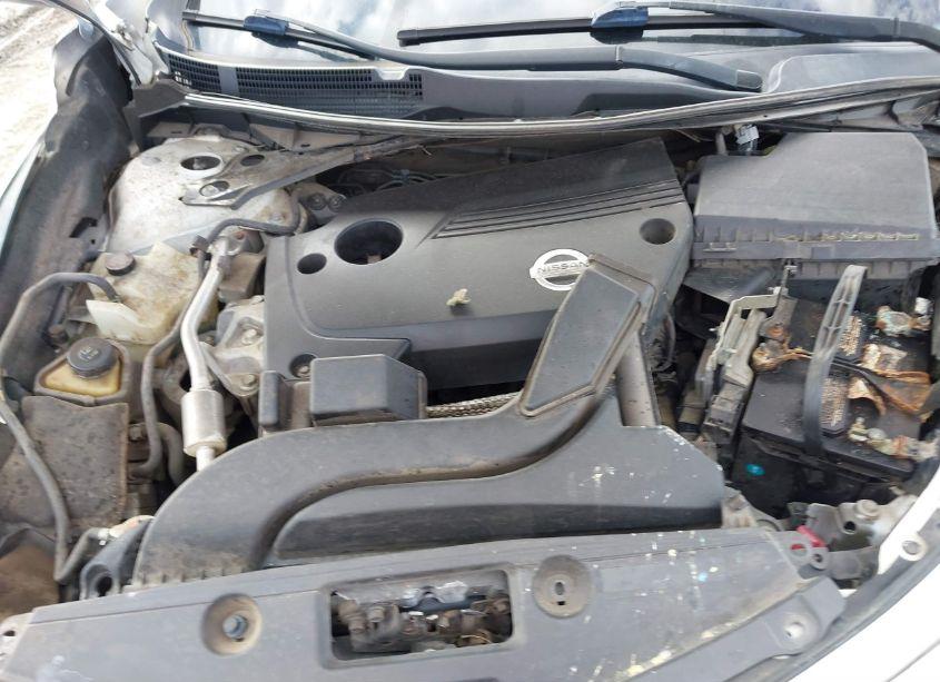 Photo 10 of 2015 Nissan Altima 2.5 S (VIN 1N4AL3AP4FC187393)