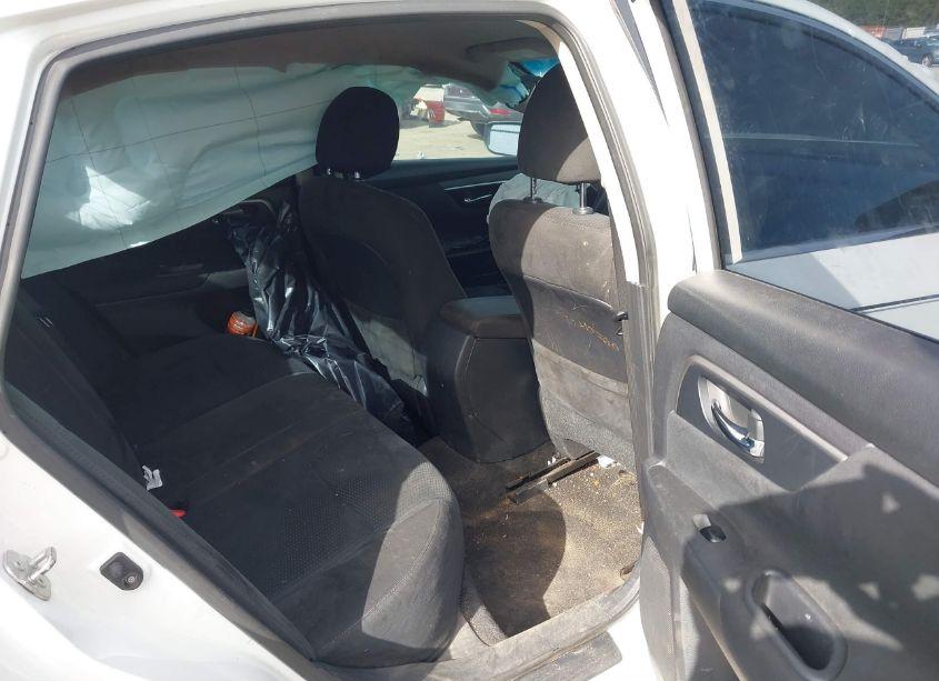 Photo 8 of 2015 Nissan Altima 2.5 S (VIN 1N4AL3AP4FC187393)