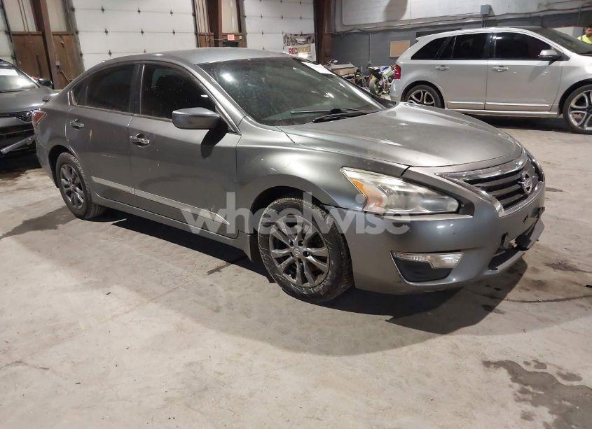 2015 Nissan Altima 2.5 S (VIN 1N4AL3AP4FC207027) main photo