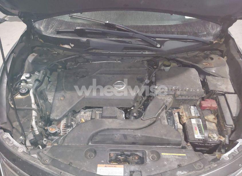 Photo 10 of 2015 Nissan Altima 2.5 S (VIN 1N4AL3AP4FC207027)
