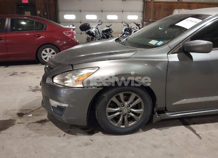 Photo 13 of 2015 Nissan Altima 2.5 S (VIN 1N4AL3AP4FC207027)