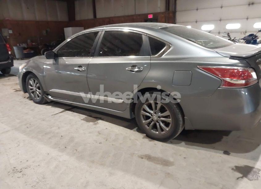Photo 14 of 2015 Nissan Altima 2.5 S (VIN 1N4AL3AP4FC207027)