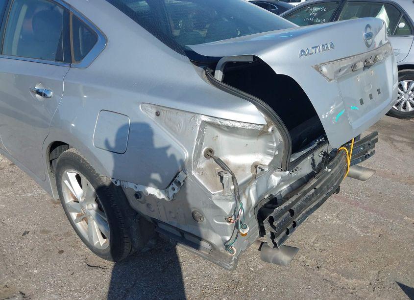 Photo 6 of 2015 Nissan Altima 2.5 SV (VIN 1N4AL3AP4FC220117)