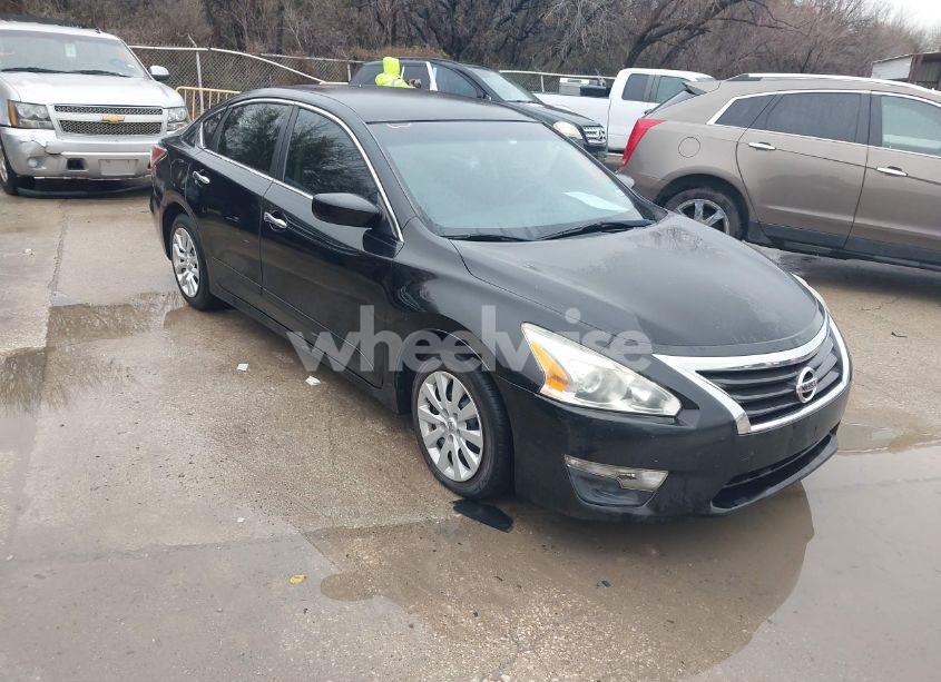 2015 Nissan Altima 2.5 S (VIN 1N4AL3AP4FC220814) main photo