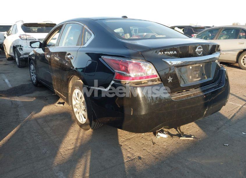 Photo 3 of 2015 Nissan Altima 2.5 S (VIN 1N4AL3AP4FC231523)