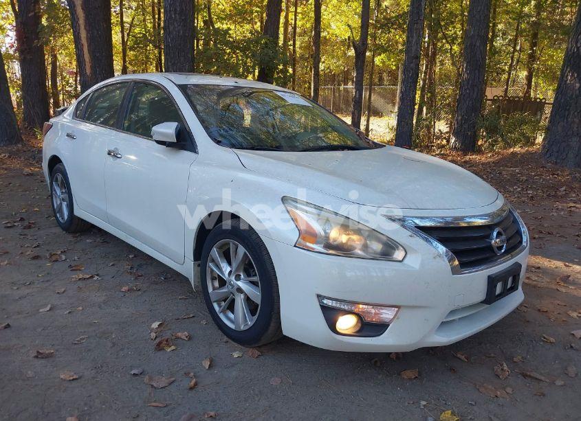 2015 Nissan Altima 2.5 SV (VIN 1N4AL3AP4FC234289) main photo