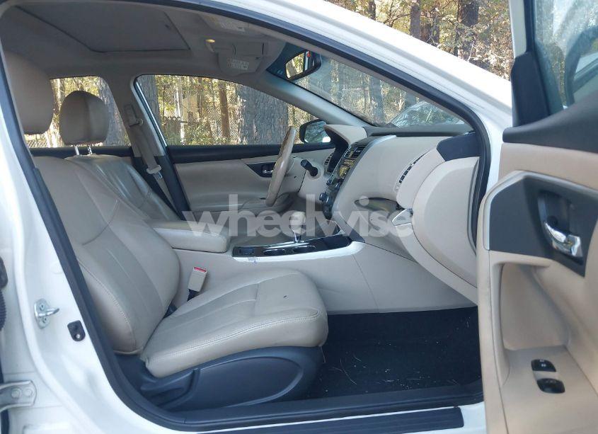 Photo 5 of 2015 Nissan Altima 2.5 SV (VIN 1N4AL3AP4FC234289)