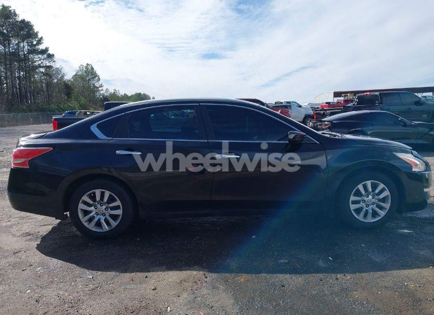 Photo 13 of 2015 Nissan Altima 2.5 S (VIN 1N4AL3AP4FC267860)