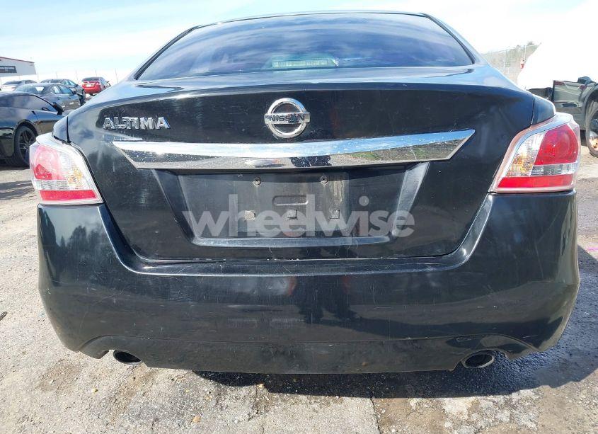 Photo 16 of 2015 Nissan Altima 2.5 S (VIN 1N4AL3AP4FC267860)